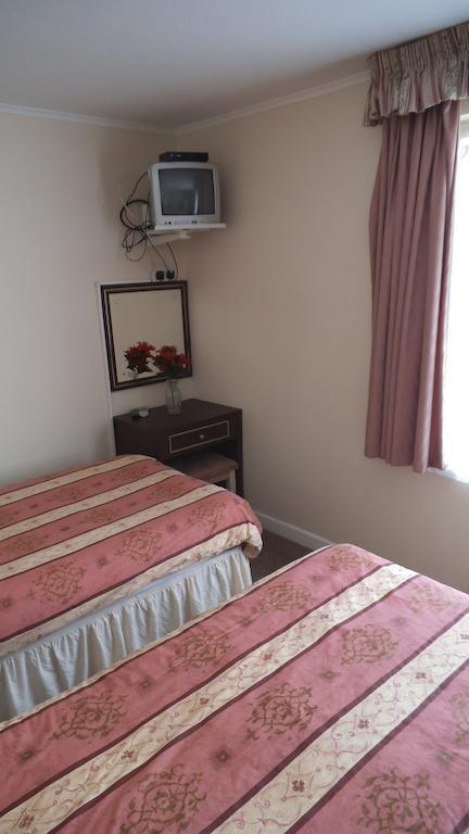 Thalatta Guest House Saint Clement Room photo